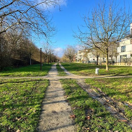 Appartement 2 Pieces 5Min Gare Val D'Europe Parking Inclus Montévrain Zewnętrze zdjęcie